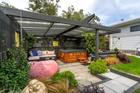 Photo of property in 4 Langwell Place, Papakowhai, Porirua, 5024