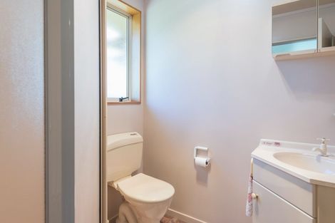 Photo of property in 2 Baxter Place, Stoke, Nelson, 7011