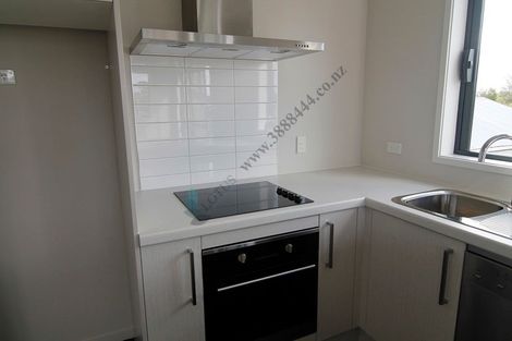 Photo of property in 104 Bowhill Road, New Brighton, Christchurch, 8083