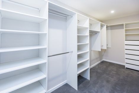 Photo of property in 18 Robertson Street, Elderslea, Upper Hutt, 5018