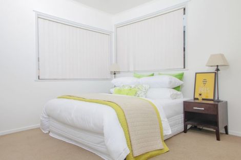 Photo of property in 42 Sycamore Drive, Sunnynook, Auckland, 0620