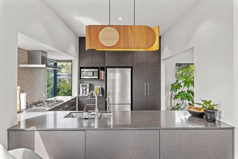 Photo of property in 77 Port Hills Road, Heathcote Valley, Christchurch, 8022