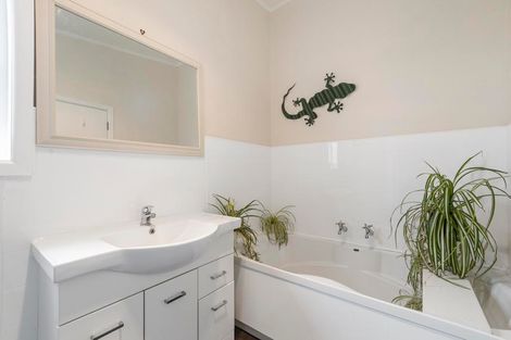 Photo of property in 62 Southey Street, Leamington, Cambridge, 3432