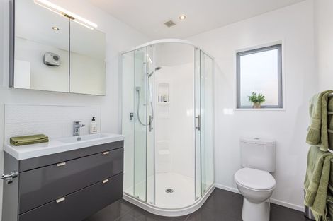 Photo of property in 76a Bowenvale Avenue, Cashmere, Christchurch, 8022