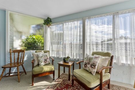 Photo of property in 8 Kowhai Street, Levin, 5510