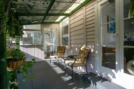 Photo of property in 30 Clare Street, Cambridge, 3434