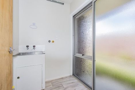 Photo of property in 1/148a Beach Road, North New Brighton, Christchurch, 8083