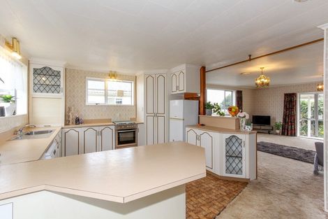 Photo of property in 7 Parris Street, Waitara, 4320