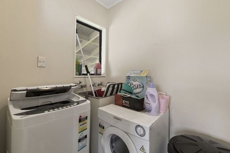 Photo of property in 77 Thomas Crescent, Western Heights, Rotorua, 3015