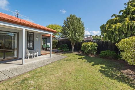 Photo of property in 28 Lakewood Drive, Burwood, Christchurch, 8083