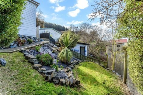 Photo of property in 1 Wickliffe Terrace, Port Chalmers, 9023