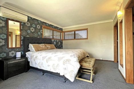 Photo of property in 2 Lincoln Road, Manurewa East, Auckland, 2102