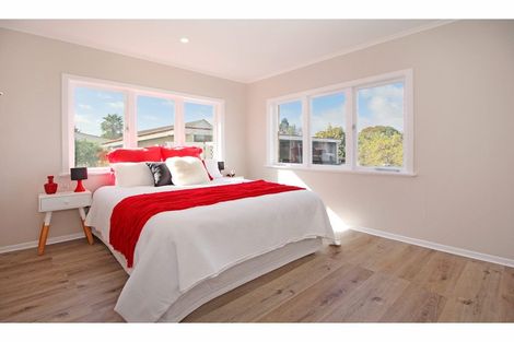 Photo of property in 1/19 Russell Road, Manurewa, Auckland, 2102