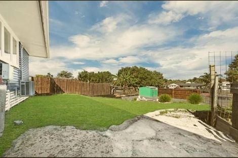 Photo of property in 9 Rata Street, Waiuku, 2123