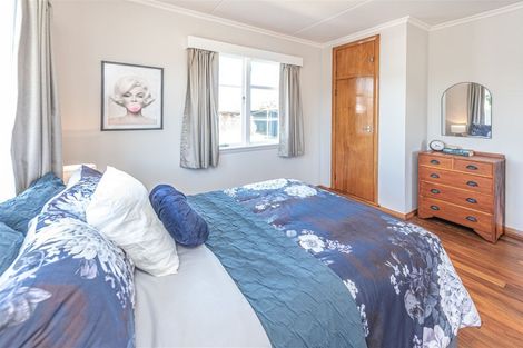 Photo of property in 39 Wikitoria Road, Putiki, Whanganui, 4501