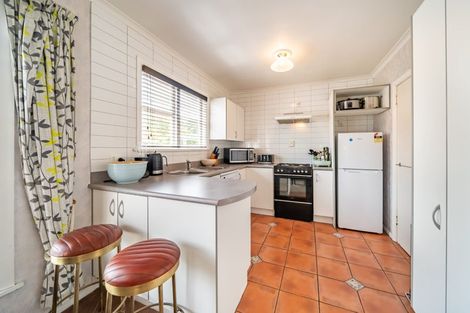 Photo of property in 31 Heretaunga Square, Silverstream, Upper Hutt, 5019