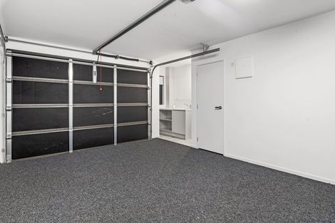 Photo of property in 2c Fowler Street, Northcote, Auckland, 0627