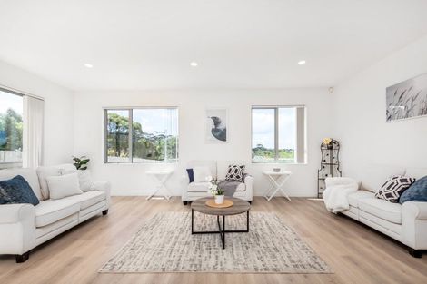 Photo of property in 3 Dreaver Way, Sunnynook, Auckland, 0630