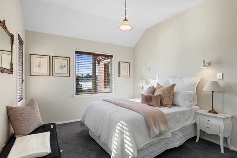 Photo of property in 48 Wai-iti Terrace, Burnside, Christchurch, 8052