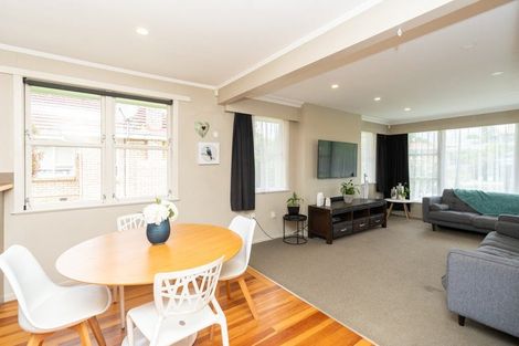 Photo of property in 8 Aurora Terrace, Hillcrest, Hamilton, 3216