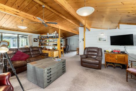 Photo of property in 210 Main Street, Greytown, 5712