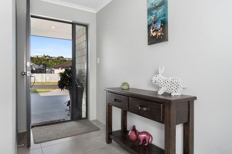 Photo of property in 3 North Bay Road, Pyes Pa, Tauranga, 3112