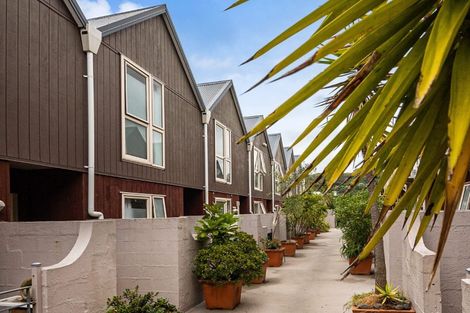 Photo of property in 4a/66 Mount Eden Road, Mount Eden, Auckland, 1024