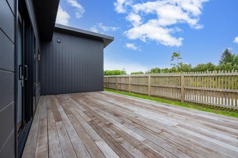 Photo of property in 3 Whakahaumako Road, Leamington, 3495