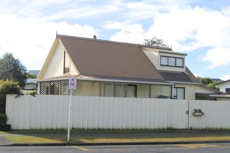 Photo of property in 37 Splitt Avenue, Glenview, Hamilton, 3206