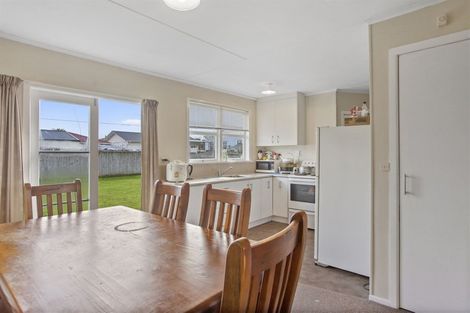 Photo of property in 6 Flora Street, Paeroa, 3600