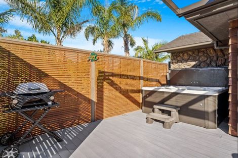 Photo of property in 2 Wonderview Road, Leigh, 0985