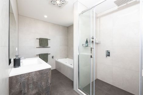 Photo of property in 2 Fernbird Grove, Kerikeri, 0294