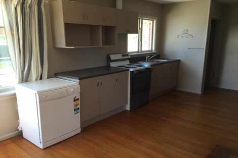 Photo of property in 9 Gladson Avenue, Sockburn, Christchurch, 8042