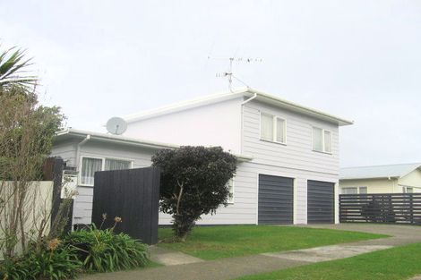 Photo of property in 37b Acacia Avenue, Maungaraki, Lower Hutt, 5010