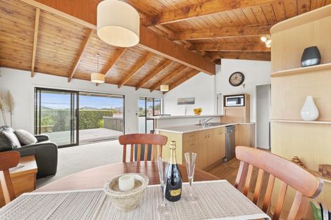 Photo of property in 2 Awatea Street, Mangawhai Heads, Mangawhai, 0505