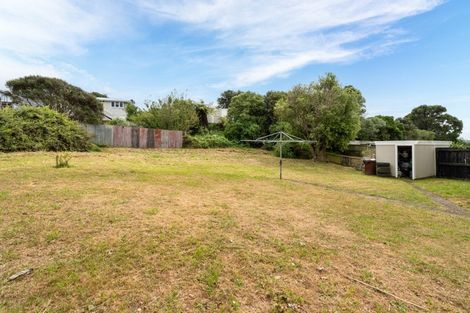 Photo of property in 26 Derby Place, Cannons Creek, Porirua, 5024