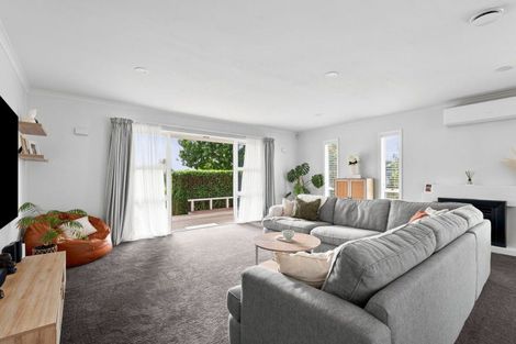 Photo of property in 3 Churchill Place, Cambridge, 3434