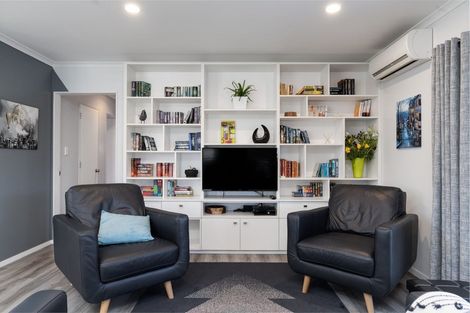 Photo of property in 26 Humphries Street, Greytown, 5712