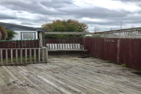 Photo of property in 2/4201 Great North Road, Glen Eden, Auckland, 0602