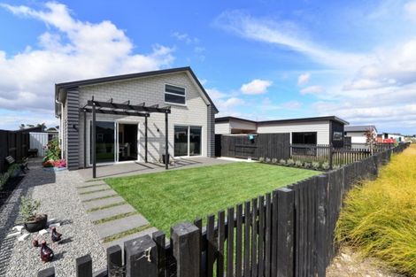 Photo of property in 7 Lavinias Way, Chartwell, Hamilton, 3210