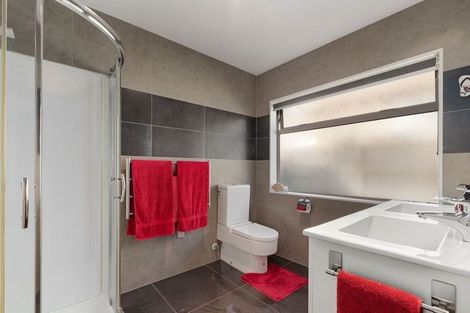 Photo of property in 118c Coronation Road, Hillcrest, Auckland, 0627