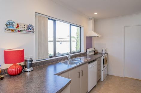 Photo of property in 2 Belle Maison Court, Levin, 5510