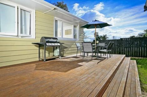 Photo of property in 1/73 Bond Crescent, Forrest Hill, Auckland, 0620