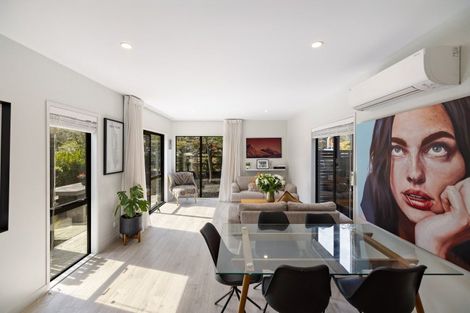 Photo of property in 3 Mulholland Drive, Jacks Point, 9371