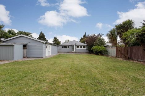 Photo of property in 63 Northcote Road, Northcote, Christchurch, 8052