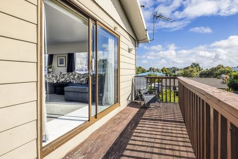 Photo of property in 1/5 Beihlers Road, Weymouth, Auckland, 2103