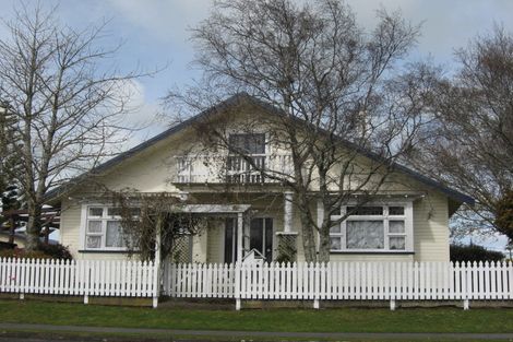 Photo of property in 17 Kelly Street, Inglewood, 4330