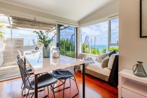 Photo of property in 60 Waitea Road, Muriwai, Waimauku, 0881