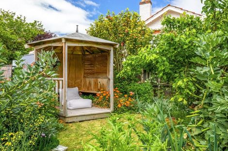 Photo of property in 77 Bedford Street, Saint Clair, Dunedin, 9012