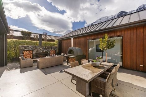 Photo of property in 15 Ellesmere Avenue, Jacks Point, Queenstown, 9371